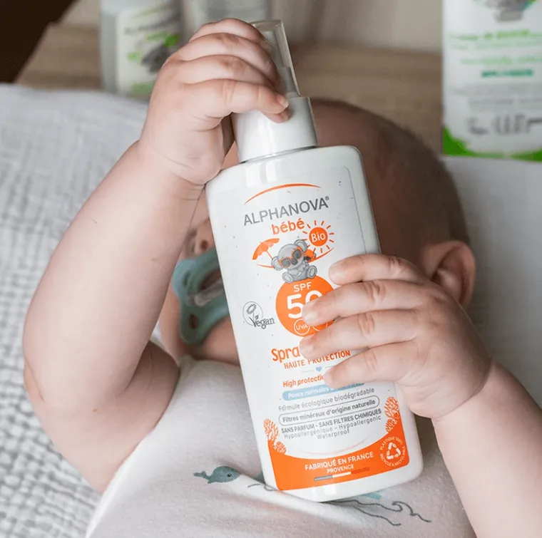 Alphanova Bebe, przeciwsloneczny spray o wysokim filtrze SPF 50, 125 ml