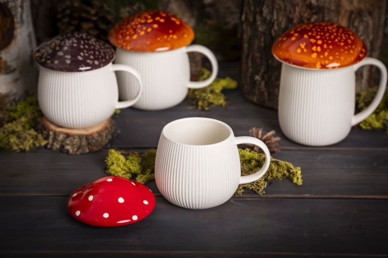 Altom Design, Pod kapeluszem, kubek ceramiczny w kształcie grzybka z pokrywką, czerwony, 370 ml