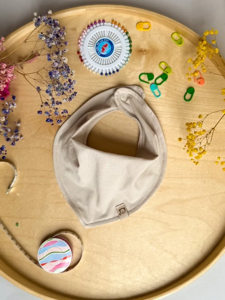 Apaszka dziecięca, beżowa, Iltom