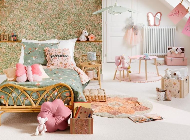 Atmosphera for kids, Amelia, poduszka w kształcie kwiatka, 38 x 38 cm