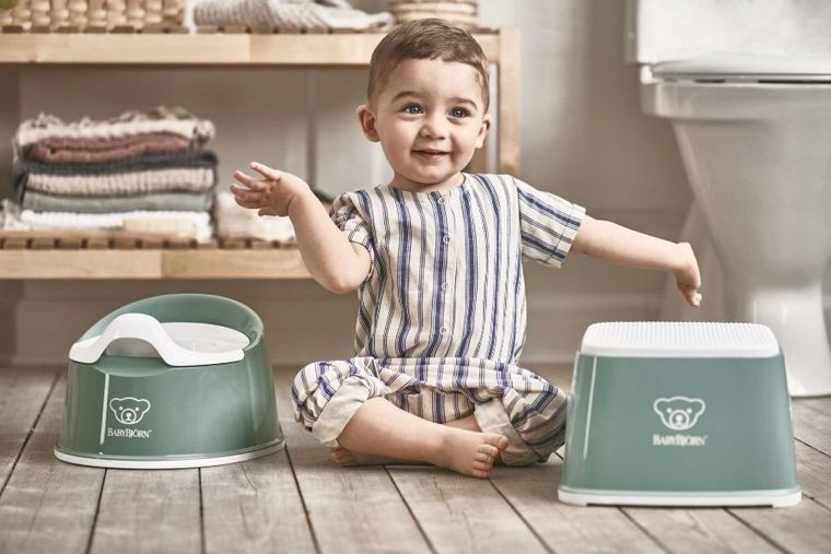 BabyBjörn, Smart, nocnik, ciemny zielony