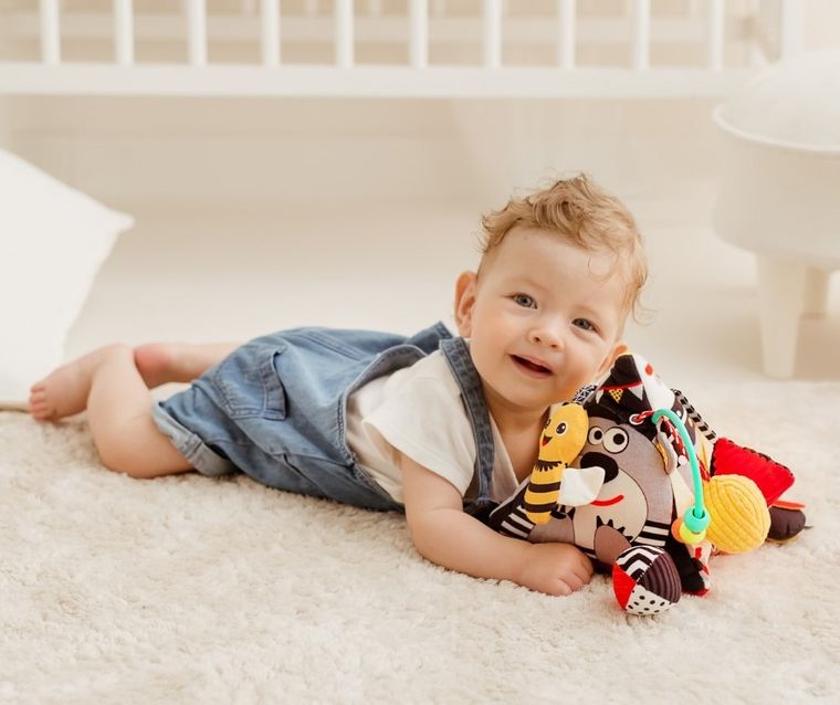 Balibazoo, piramidka sensoryczna deluxe, Miś Polarny