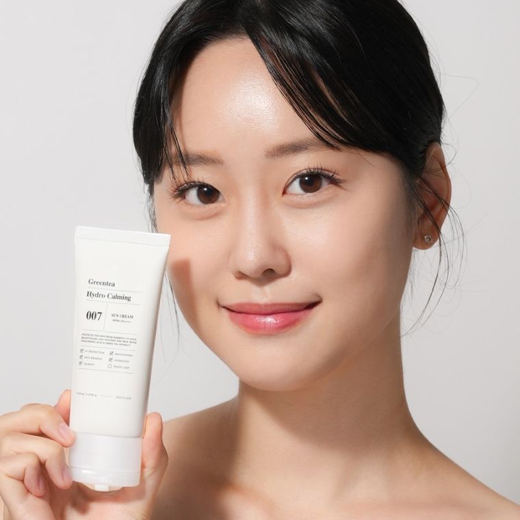 Barulab, Greentea, nawilżający krem przeciwsłoneczny z zieloną herbatą, 60 ml