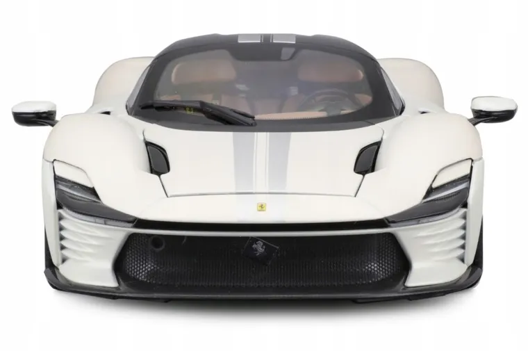 Bburago, Ferrari Daytona SP3, pojazd, white, 1:18