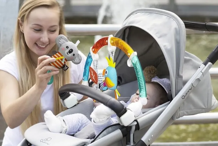 Benbat, Koala, pałąk z zabawkami do wózka