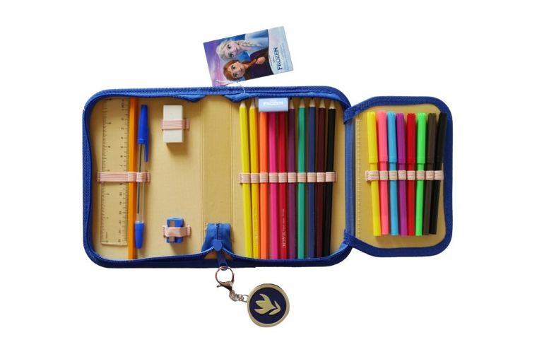 Beniamin, Kraina Lodu, piórnik z wyposażeniem