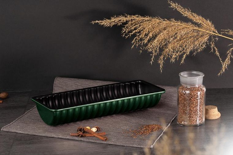 Berlinger Haus, Emerald, karbowana forma do wypieków