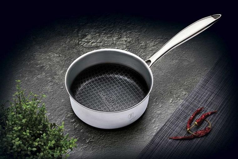 Berlinger Haus, Eternal, rondel, 1.8l