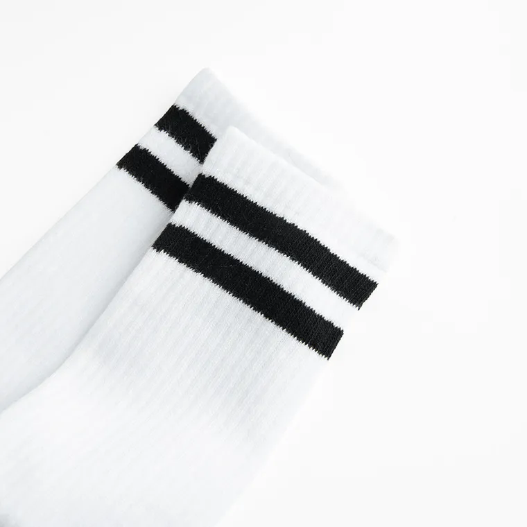 Białe wysokie skarpetki unisex NOWEAR