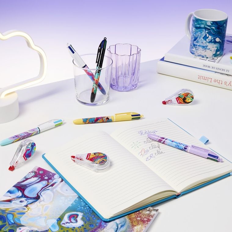 Bic, 4 Colours, Rainbow, długopis i korektor, zestaw