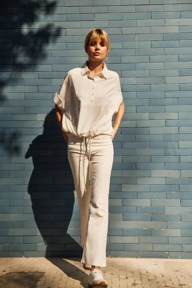 Bluzka damska z krótkim rękawem, biała, Moodo