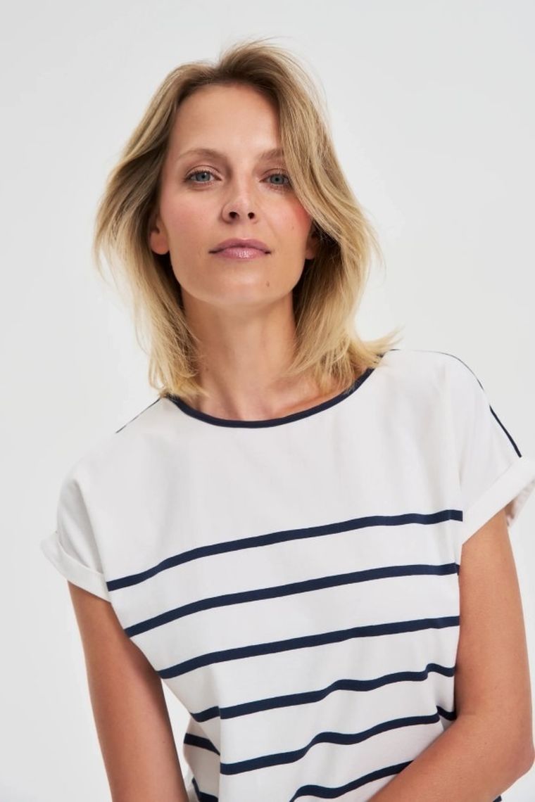 Bluzka damska z krótkim rękawem, biało-granatowa, Moodo