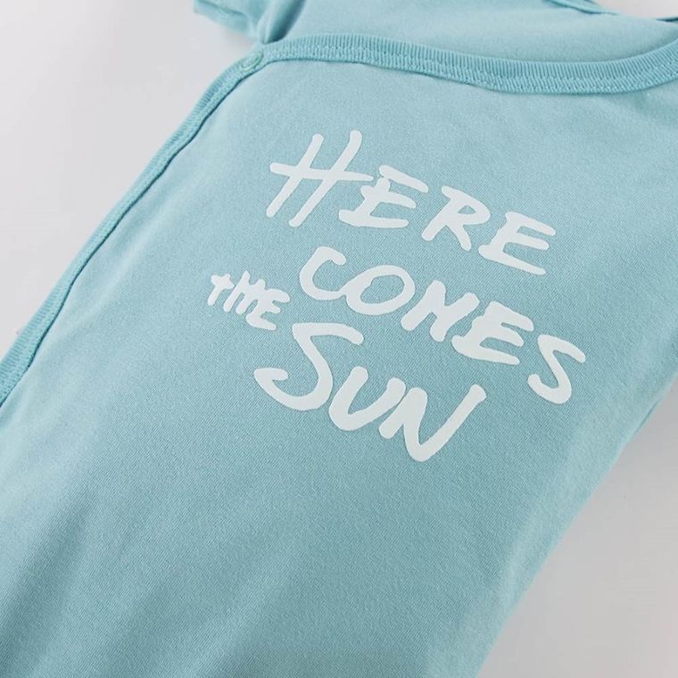 Body chłopięce z krótkim rękawem, niebieskie, Here comes the sun, Eevi