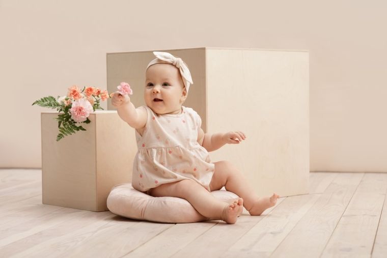 Body dziewczęce bez rękawów, beżowe, Summer Garden, Pinokio