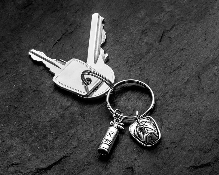 Brelok strażaka, srebrny