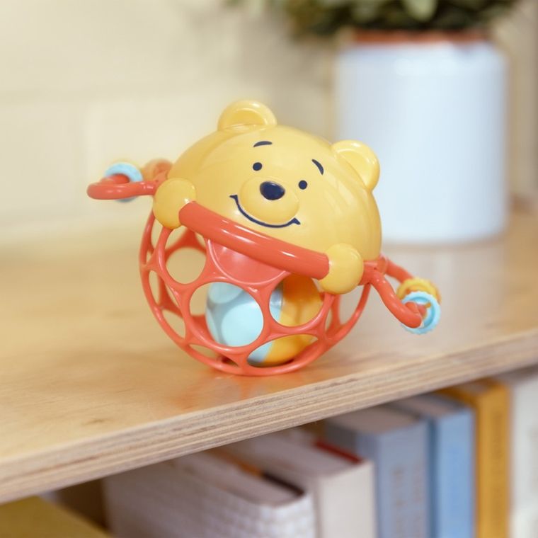 Bright Starts, Kubuś Puchatek, Jingle & Shake, grzechotka sensoryczna, oball