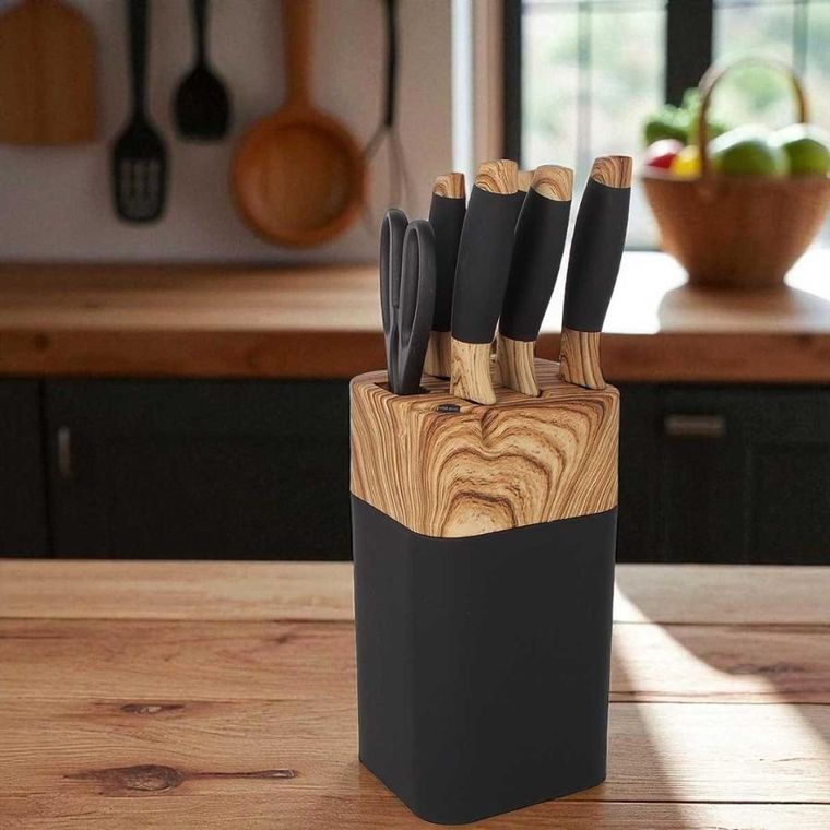 Brunbeste, zestaw noży kuchennych w stojaku z ostrzałką,