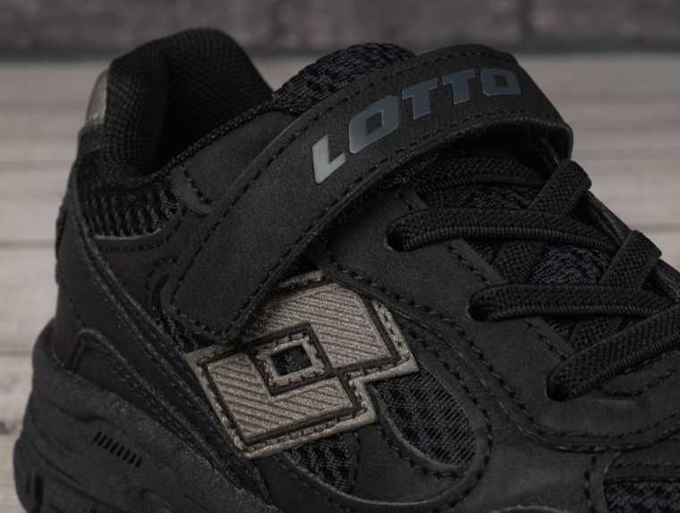 Buty sportowe dziecięce, czarne, Lotto Flowtiv K