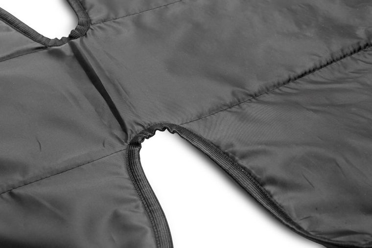 Caretero, mata ochronna pod fotelik