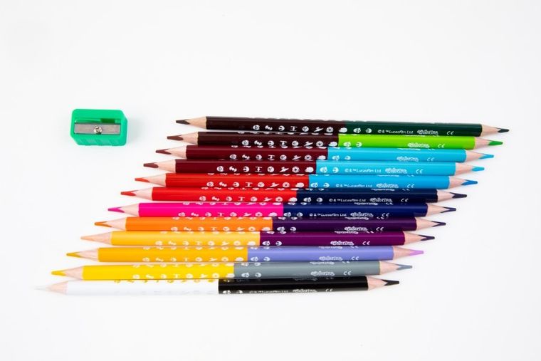 Colorino, Star Wars, kredki ołówkowe, trójkątne, temperówka, 24 kolory, 12 szt.