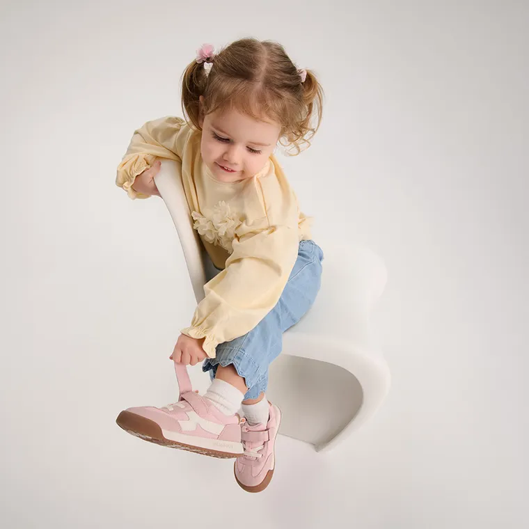 Cool Club, Buty sportowe dziewczęce, różowe, podeszwa Barefoot