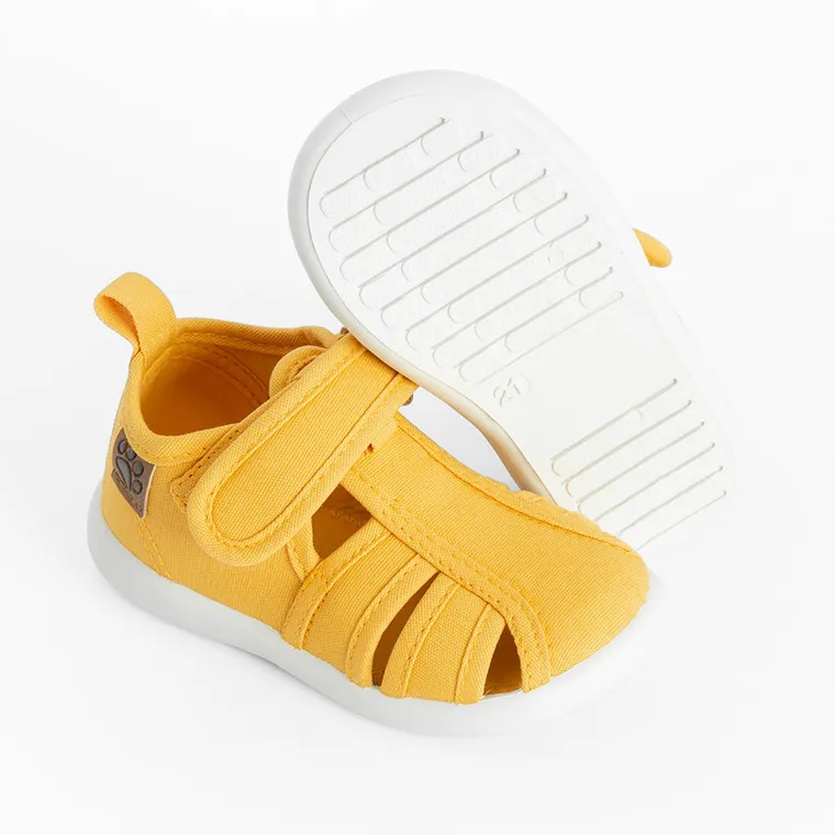 Cool Club, Kapcie dziecięce, żółte