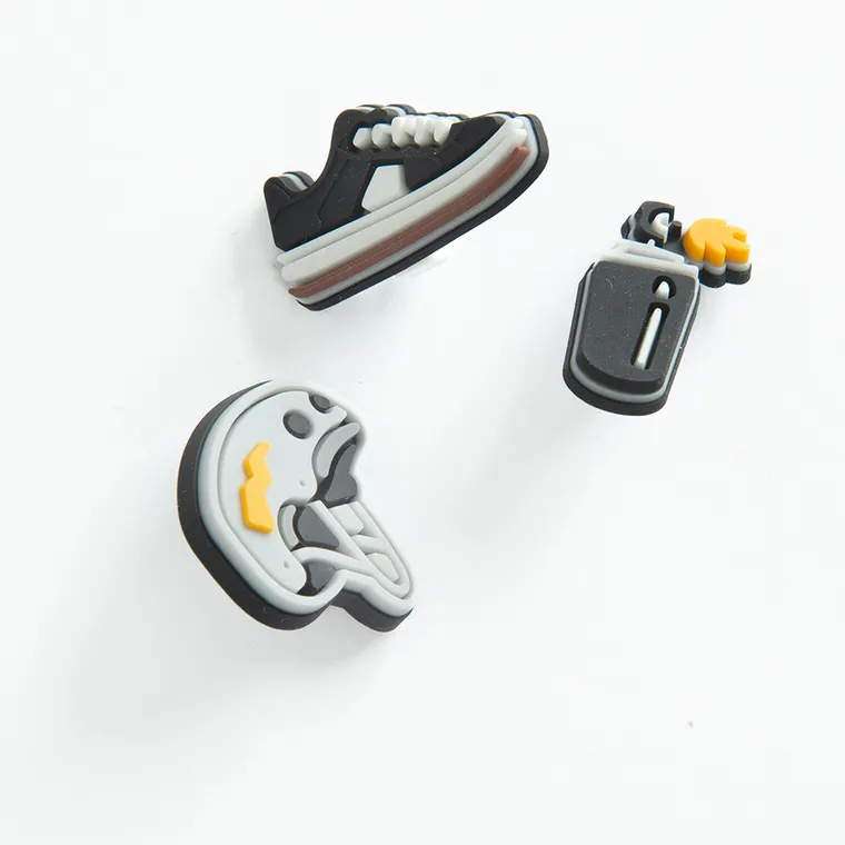 Cool Club, Ozdoby do butów chłopięce, mix, zestaw, 6 szt.