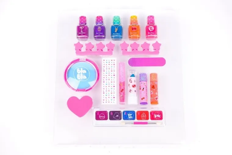 Create It! Make-up, mega zestaw do makijażu