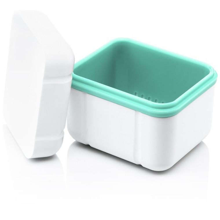 Curaprox, pojemnik na protezy i aparaty ruchome BDC111, biało-miętowy