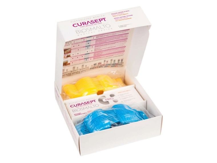 Curasept, Biosmalto Pro, Sensitive, mus na nadwrażliwość zębów o smaku wieloowocowym, 150 ml + nakładki