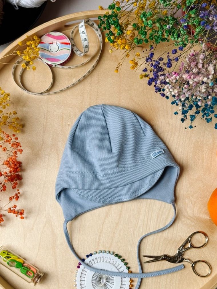 Czapka chłopięca, wiązana, niebieska, Iltom