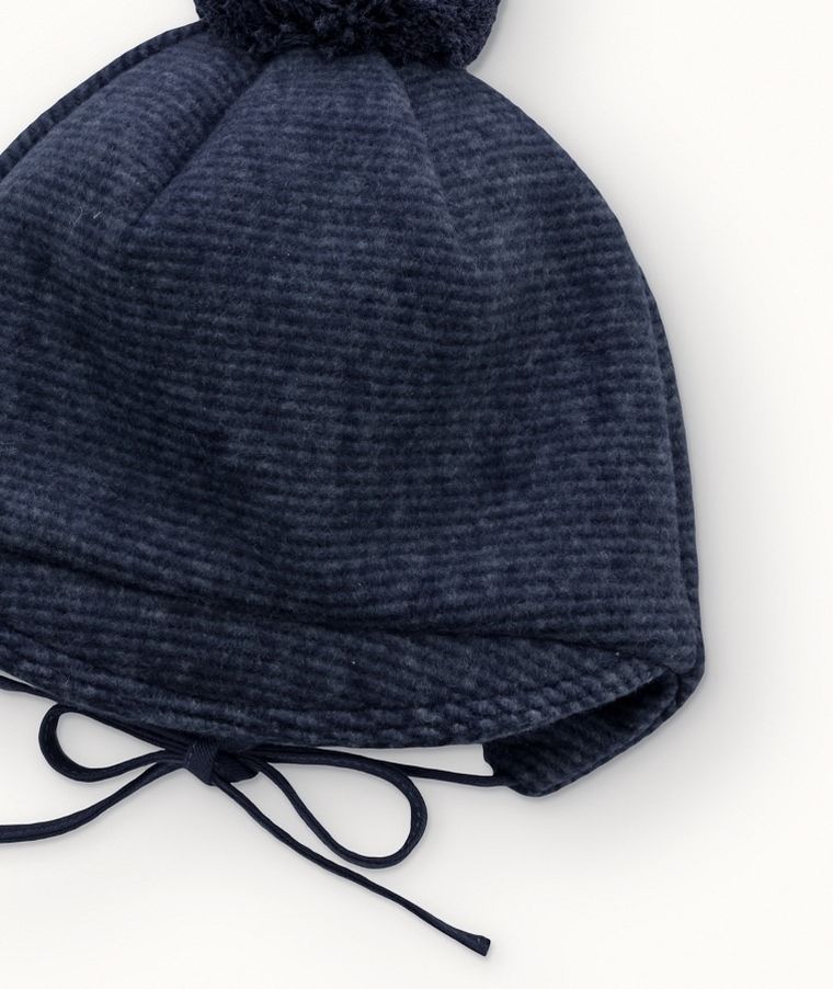 Czapka chłopięca z pomponem, wiązana, granatowa, Iltom