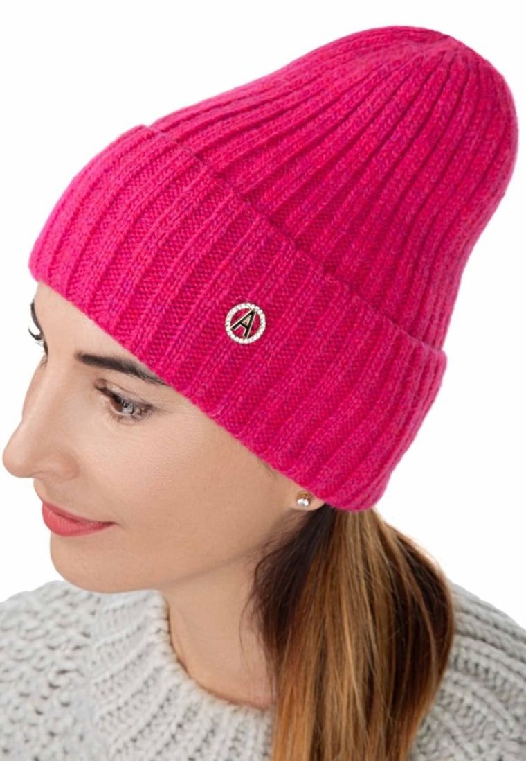 Czapka damska, różowa, Ambra