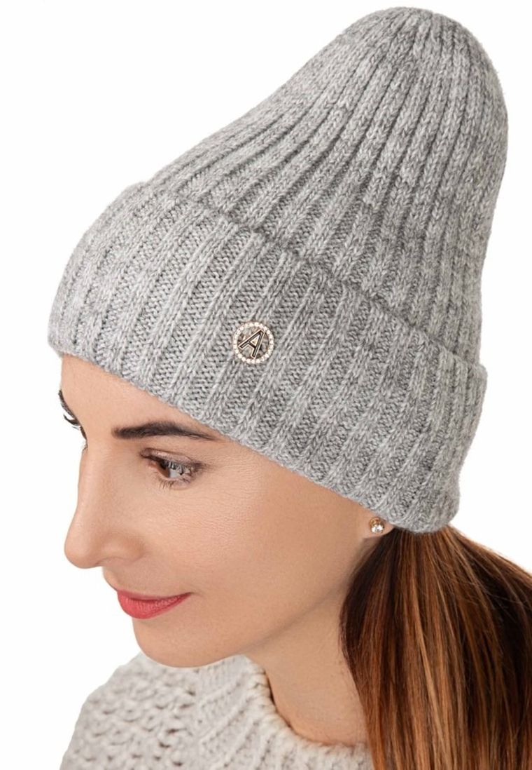 Czapka damska, szara, Ambra