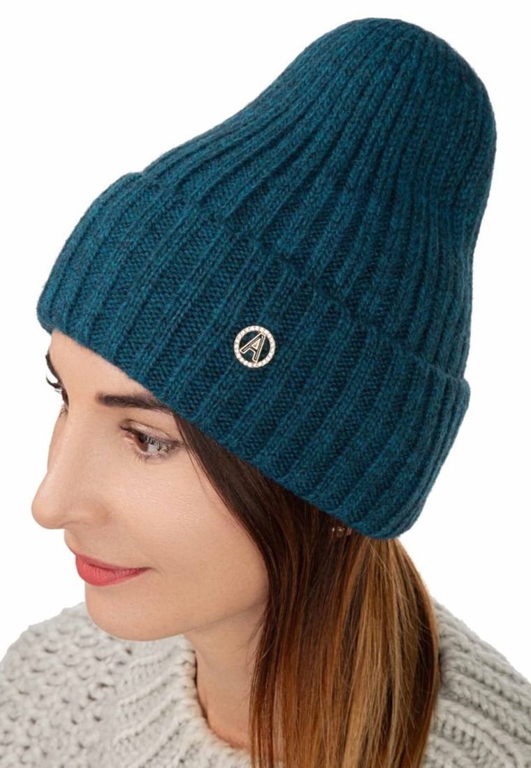 Czapka damska, turkusowa, Ambra