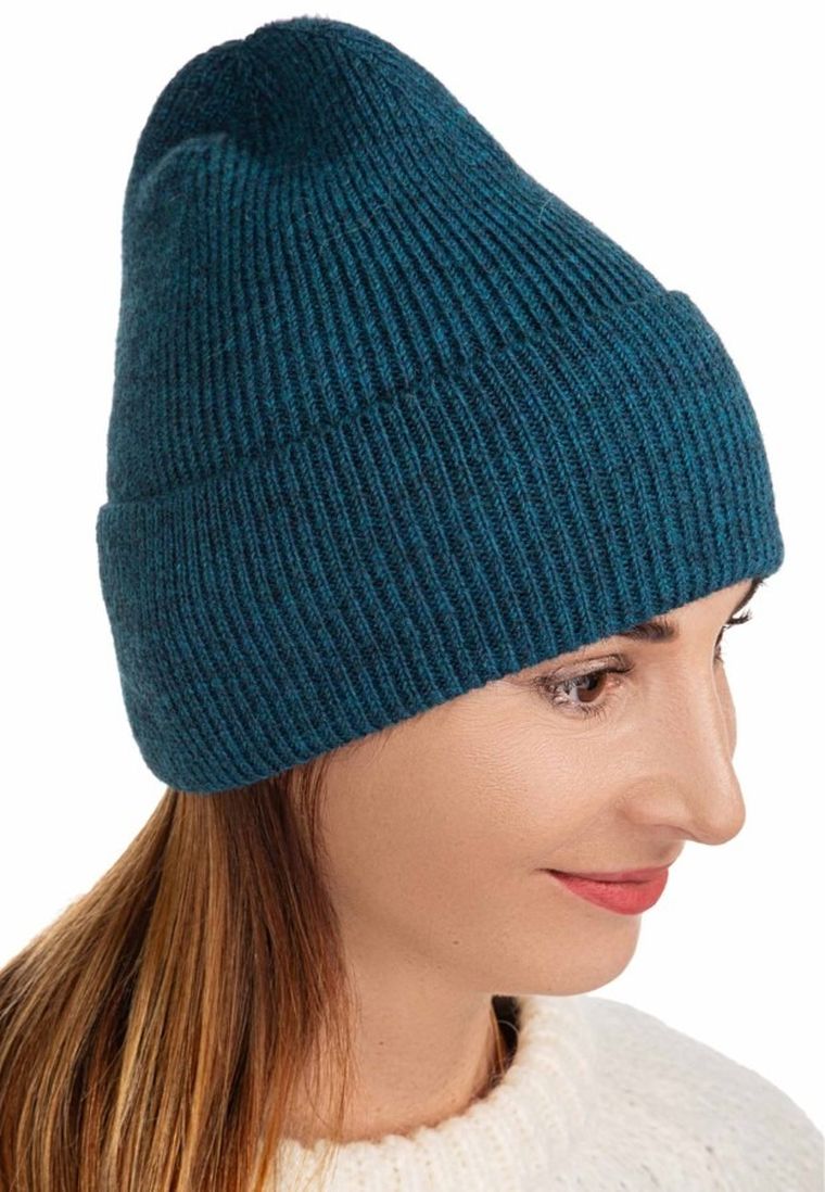 Czapka damska, turkusowa, Ambra