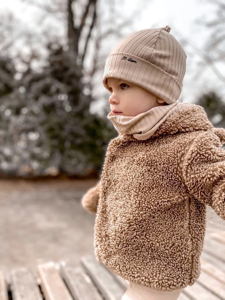 Czapka dziecięca, beżowa, Iltom