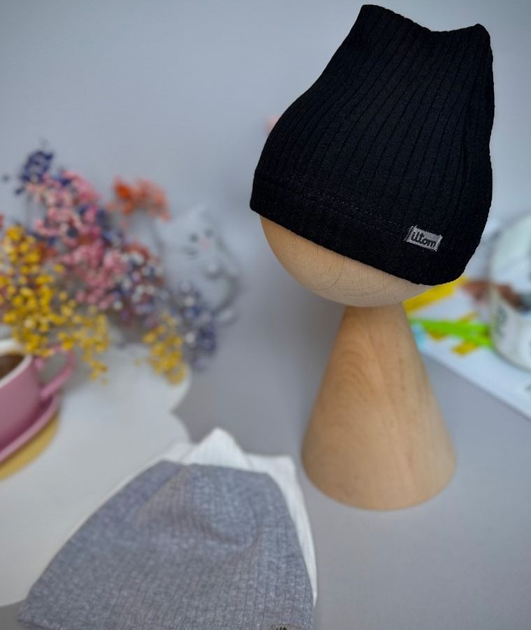 Czapka dziecięca, czarna, Iltom