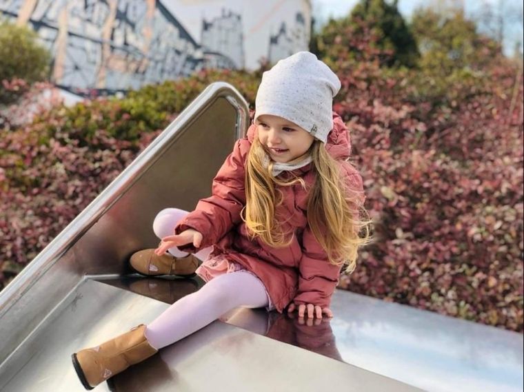 Czapka dziecięca, ecru, smerfetka, Iltom