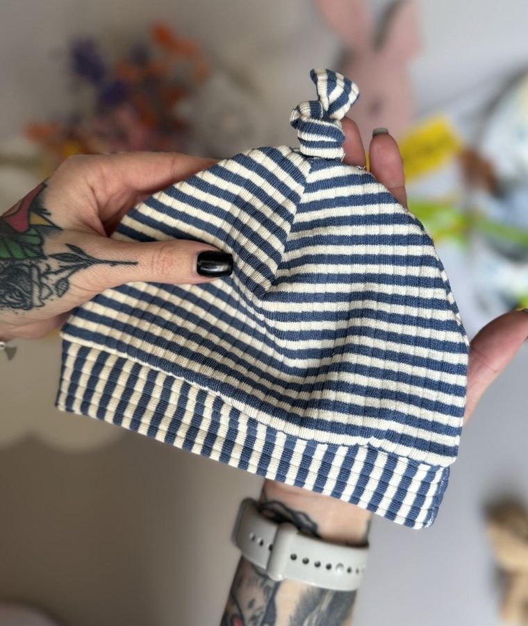 Czapka dziecięca, granatowa, Iltom