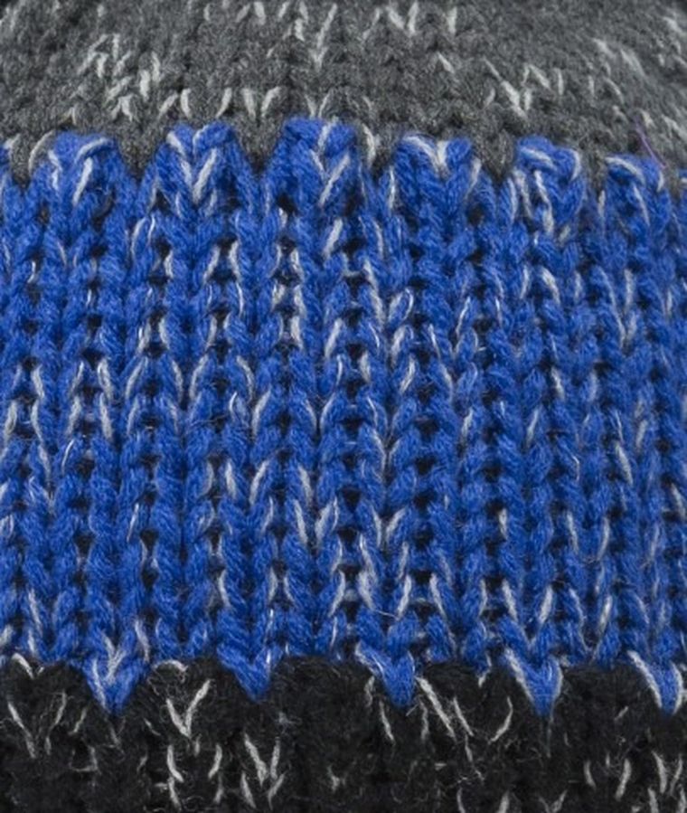 Czapka dziecięca, pasy, pompon, Döll