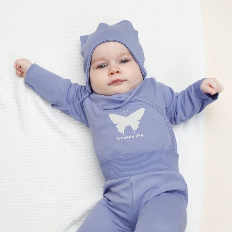 Czapka dziewczęca, wiązana, fioletowa, Pinokio