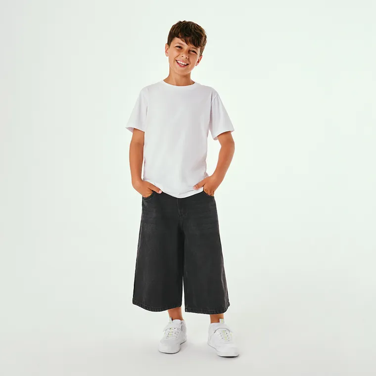 Czarne jeansowe bermudy z regulacją Cool Club