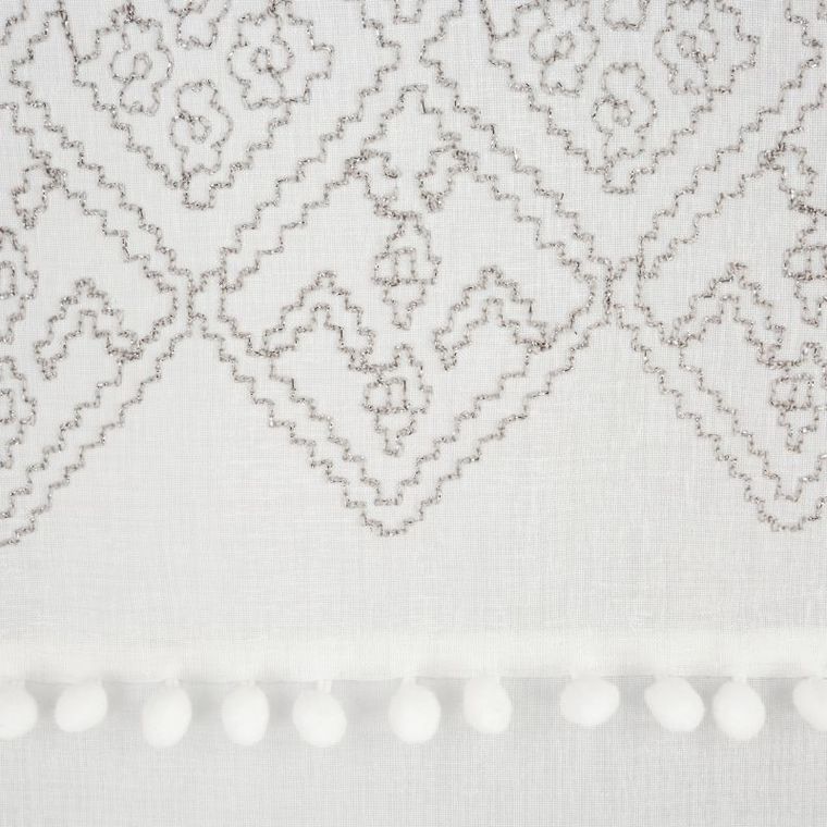 Daphne, firana, zdobiona srebrnym haftem oraz pomponami, 140-250 cm