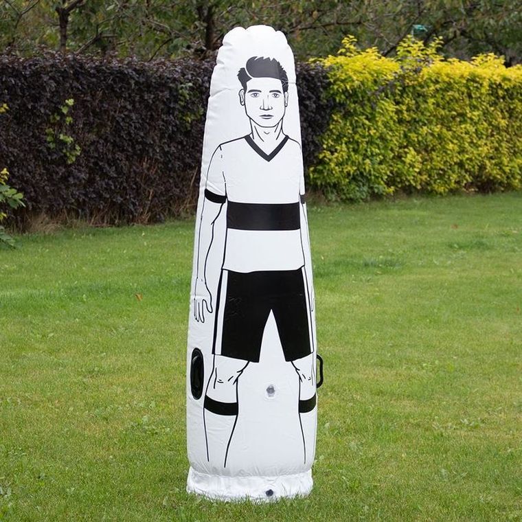 Dmuchany mur samowstający, treningowy do piłki nożnej