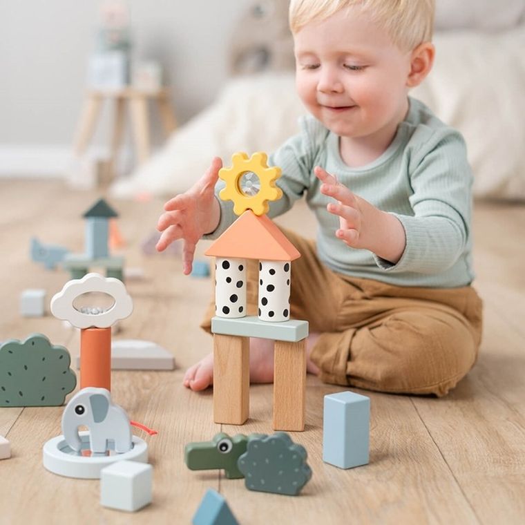 Done By Deer, Deer Friends, klocki drewniane, 34 szt.