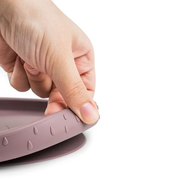 Done by Deer, Stick&Stay, zestaw obiadowy z przyssawką, powder