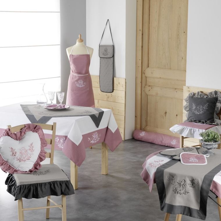 Douceur d'intérieur, bieżnik na stół, różowy, 40-140 cm, klasyczny
