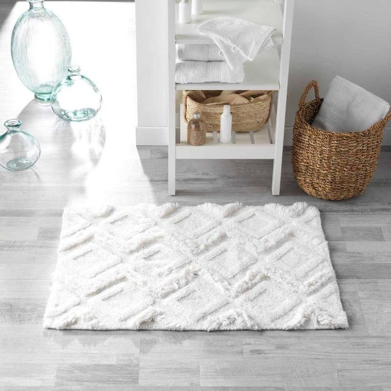 Douceur d'intérieur, dywanik łazienkowy boho, Ikatisbawełniany o grubym splocie, 50-80 cm