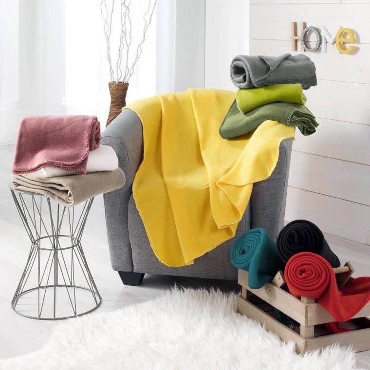 Douceur d'intérieur, koc narzuta na łóżko, Milout, z polaru, 125-150 cm